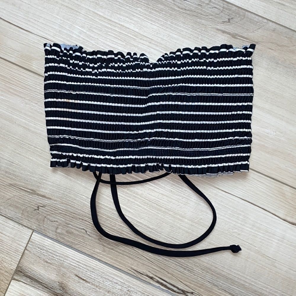 Xhilaration Strapless Swim Top Striped Small